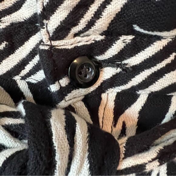 Joe's Jeans Calypso Zebra Print High Waist Paper Bag Shorts - Picture 4 of 14